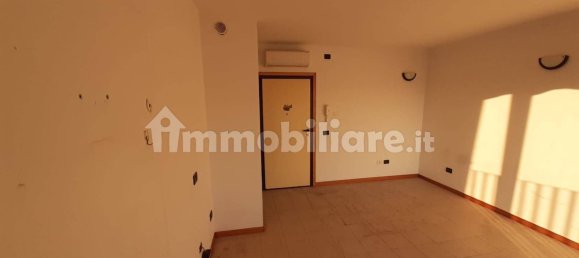 2-Zimmer Büro in Castel Mella, Italy, Nr. 49102 12