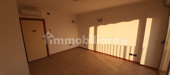 2-Zimmer Büro in Castel Mella, Italy, Nr. 49102 13