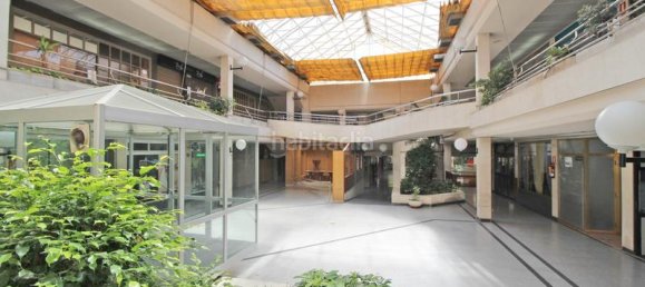 60m² Commercial property in Coslada, Spain No. 73605 5