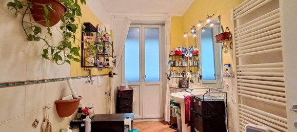 4 rooms Apartment in Turin, Italy No. 49430 15