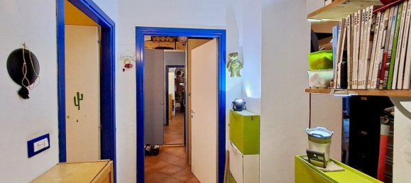 4 rooms Apartment in Turin, Italy No. 49430 8