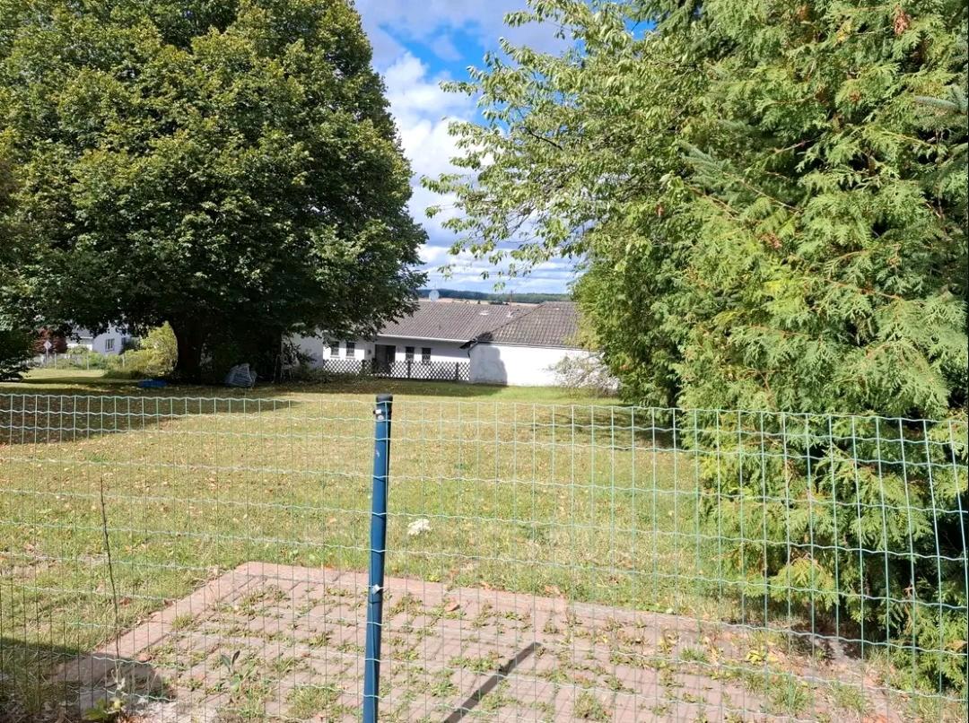  Land in Altenkirchen, Germany No. 328591