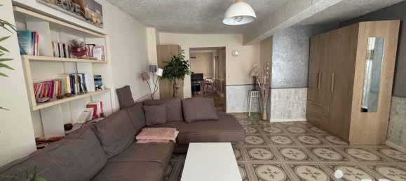 2 bedrooms House in Saint-Gaultier, France No. 235419 10