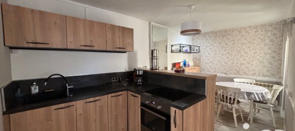 2 bedrooms House in Saint-Gaultier, France No. 235419 9