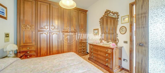 Вилла с 4 комнатами в Кассано Маньяго, Италия № 348717 7