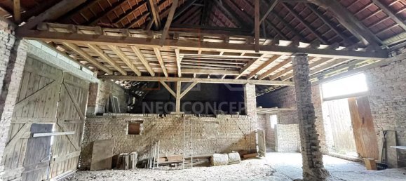 Terreno en Siegen, France No. 77369 2