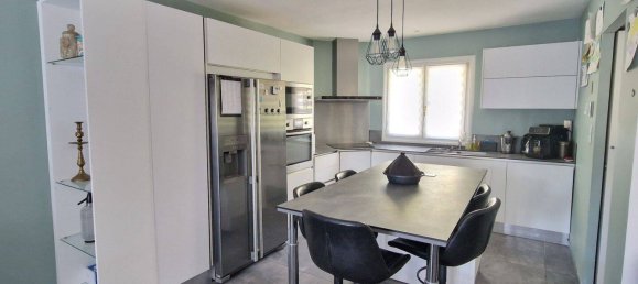 5 Schlafzimmer Haus in Aubagne, France, Nr. 361743 4