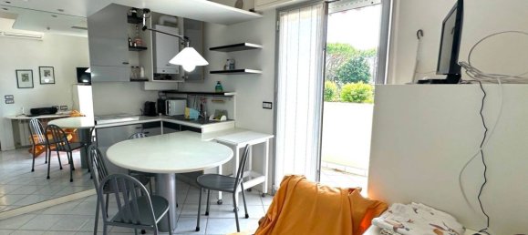 2 bedrooms Apartment in Riccione, Italy No. 341258 4