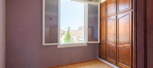 2 bedrooms Apartment in Toulon, France No. 313058 4