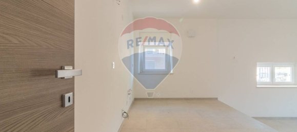 Apartamento de 2 dormitorios en Viterbo, Italy No. 52591 8