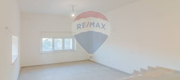 Apartamento de 2 dormitorios en Viterbo, Italy No. 52591 9