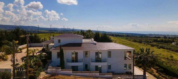 8 bedrooms Villa in Anarita, Cyprus No. 7526 10