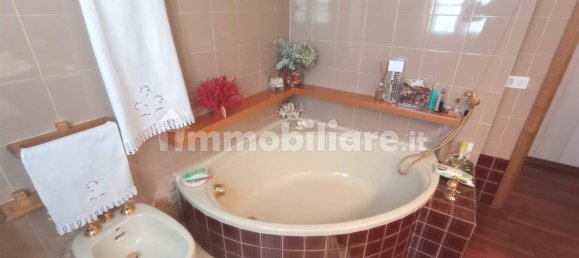 3 bedrooms Villa in Pistoia, Italy No. 220516 24