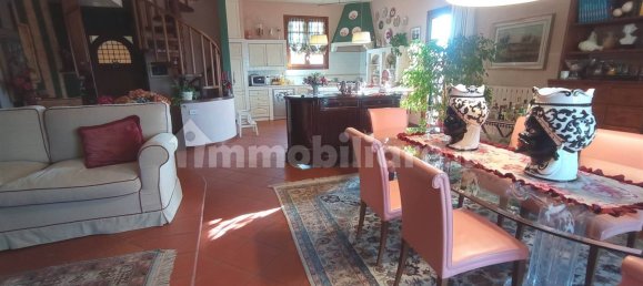 3 bedrooms Villa in Pistoia, Italy No. 220516 5