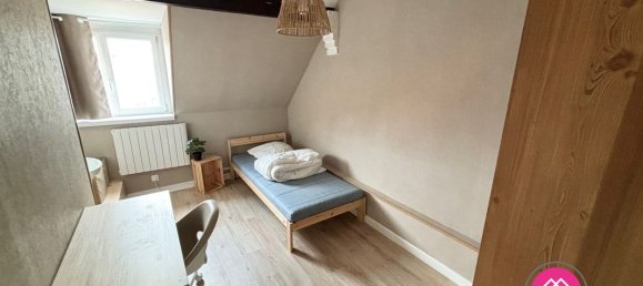 4 bedrooms Apartment in Valenciennes, France No. 256442 9
