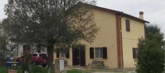 6 غرف نوم شقة في Alfonsine, Italy رقم 381589 13