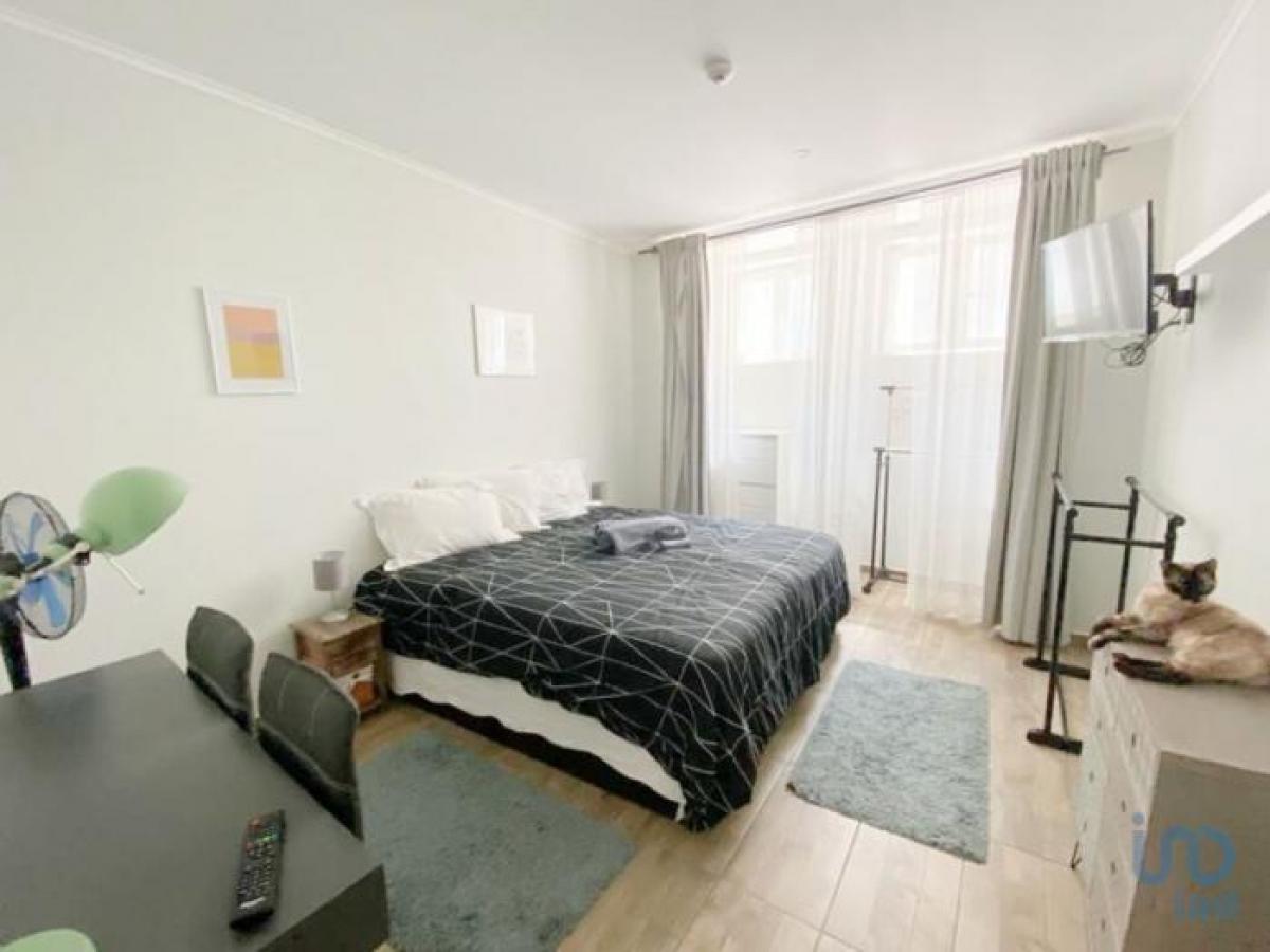 Квартира с 6 спальнями в Лиссабон, Португалия № 5151