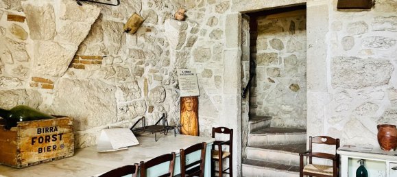 800m² Building in Ascoli Piceno, Italy No. 341750 8