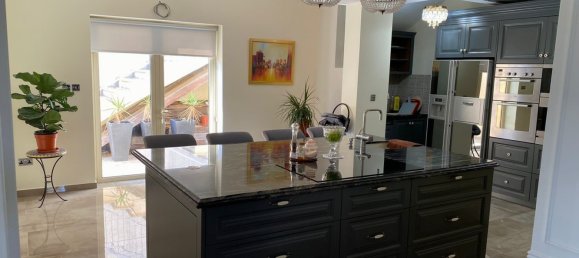 4 bedrooms Villa in Paramali, Cyprus No. 844 2