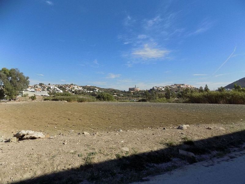 1600m² Land in Coin, Spain No. 235064