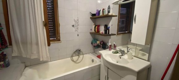 4-Zimmer Villa in Rodano, Italy, Nr. 48288 22