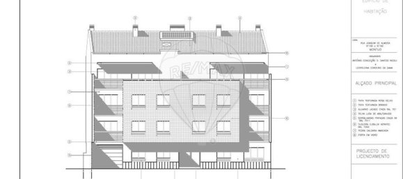 357m² Land in Montijo, Portugal No. 38001 2