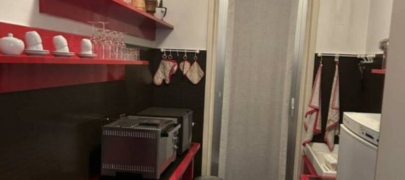 6 غرف نوم فيلا في Erba, Italy رقم 2826 13