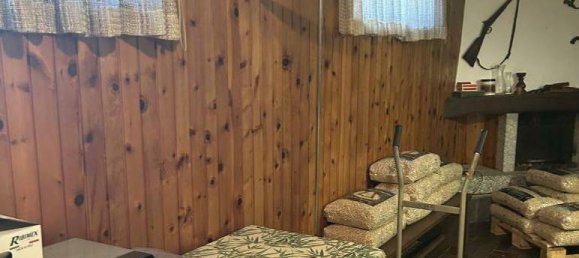 6 غرف نوم فيلا في Erba, Italy رقم 2826 19