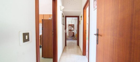 3-salle Appartement à Tarquinia, Italy No. 292948 19