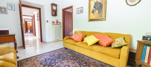 3-salle Appartement à Tarquinia, Italy No. 292948 5