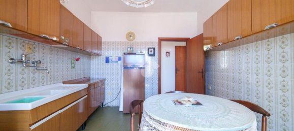 3-salle Appartement à Tarquinia, Italy No. 292948 9