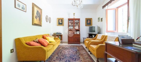 3-salle Appartement à Tarquinia, Italy No. 292948 4