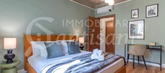 Apartamento de 4 habitaciónes en Florence, Italy No. 35196 19