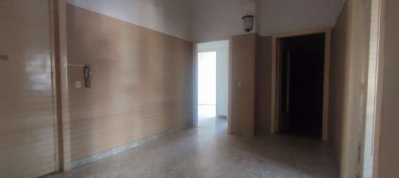 5 rooms Apartment in Taranto, Italy No. 153082 7
