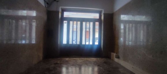 5 rooms Apartment in Taranto, Italy No. 153082 23