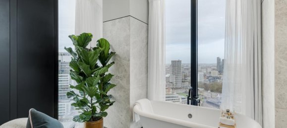 Apartamento de 3 dormitorios en London, United Kingdom No. 13093 27