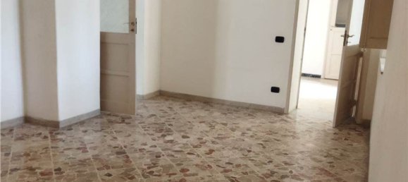 8 rooms Apartment in Riposto, Italy No. 273923 4