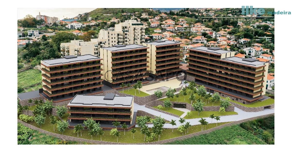 104m² Commercial property in Funchal, Portugal No. 82705