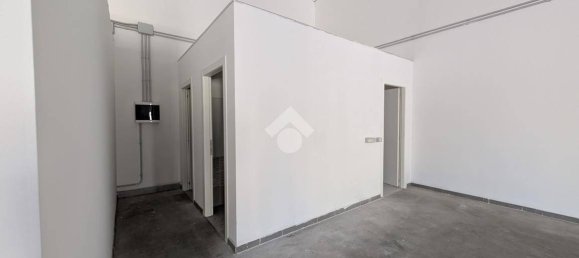 1 room Commercial property in Pomezia, Italy No. 52454 27