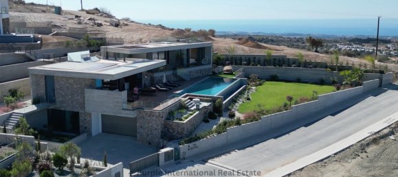 5 bedrooms Villa in Armou, Cyprus No. 5563 17