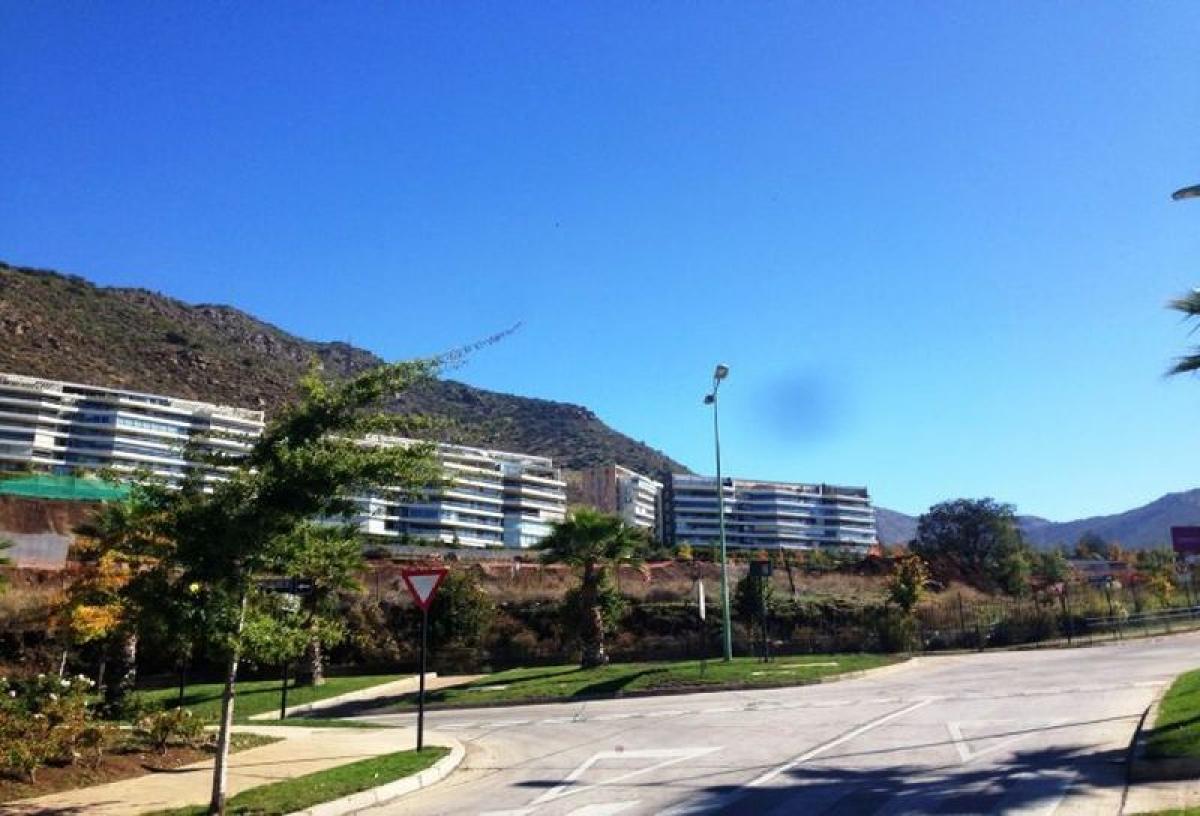 3 bedrooms Apartment in Santiago, Chile No. 4285