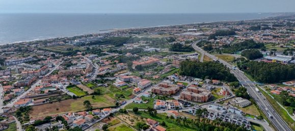 Casa de 3 dormitorios en Sao Felix da Marinha, Portugal No. 219935 44