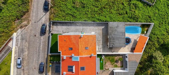 Casa de 3 dormitorios en Sao Felix da Marinha, Portugal No. 219935 42