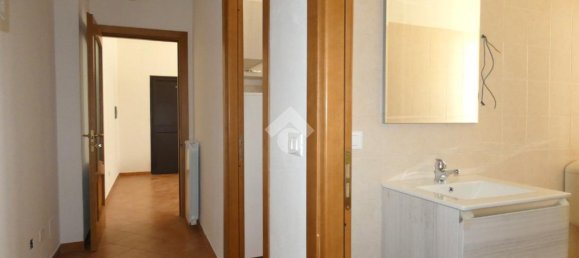 3 rooms Apartment in Acqui Terme, Italy No. 70419 11