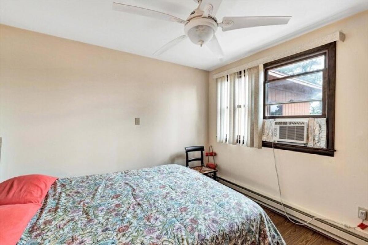 3 bedrooms House in Bourne, USA No. 422962