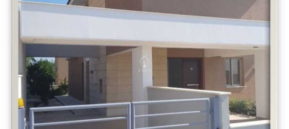 4 bedrooms Villa in Pyrgos, Cyprus No. 19022 5