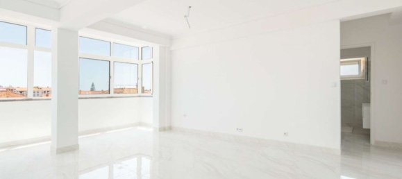 3 bedrooms Apartment in Cascais, Portugal No. 66834 2