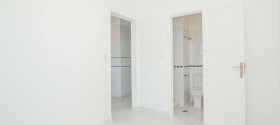 3 bedrooms Apartment in Cascais, Portugal No. 66834 13