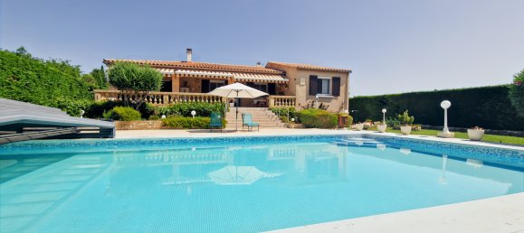 4 Schlafzimmer Haus in Uzes, France, Nr. 298327 2