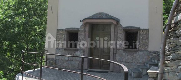 2 Schlafzimmer Haus in Torre di Santa Maria, Italy, Nr. 85912 20